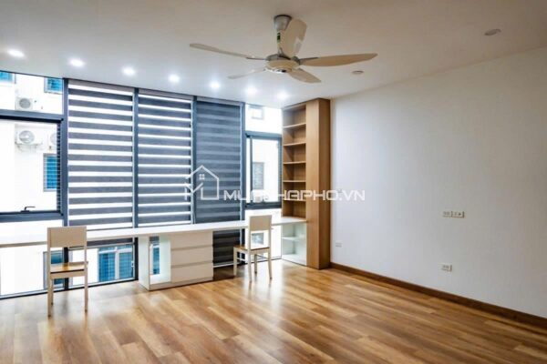 LIỀN KỀ XUÂN LA – PHÂN LÔ – 2 THOÁNG TRƯỚC SAU – GARA – Ô TÔ TRÁNH