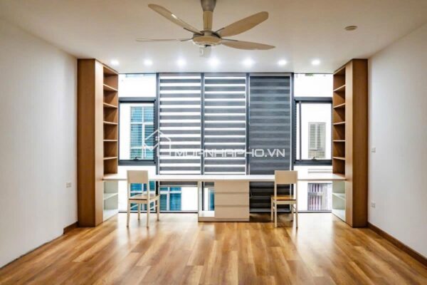 LIỀN KỀ XUÂN LA – PHÂN LÔ – 2 THOÁNG TRƯỚC SAU – GARA – Ô TÔ TRÁNH