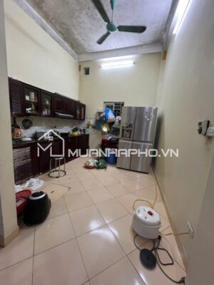 1 NHÀ RA Ô TÔ – GẦN PHỐ –  HÀNG XÓM NGOẠI GIAO ĐOÀN – NGÕ THÔNG