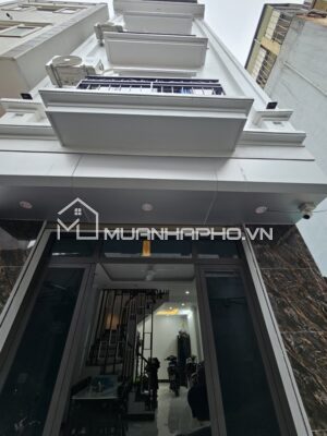 NHÀ ĐẸP BẮC TỪ LIÊM – CHỦ TỰ XÂY MỚI Ở GẦN 1 NĂM – ĐẦY ĐỦ TIỆN NGHI