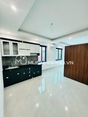 NHÀ MỚI – THANG MÁY – 4 CĂN HỘ CAO CẤP – VĂN PHÒNG ĐẸP