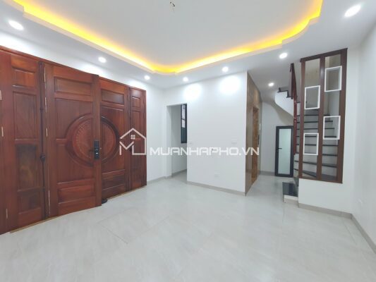 5 TẦNG THANG MÁY – NHÀ XÂY MỚI – Ở NGAY – SỔ ĐỎ VUÔNG ĐẸP