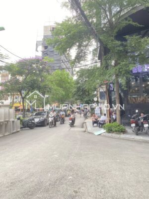MẶT VIEW HỒ – THỬA ĐẤT VUÔNG ĐẸP – ĐƯỜNG RỘNG GẦN PHỐ