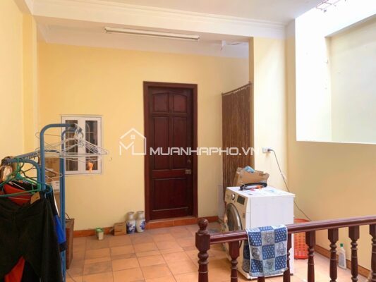 TRUNG TÂM CẦU GIẤY – Ô TÔ TRÁNH – GẦN PHỐ – KINH DOANH