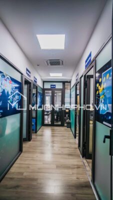TOÀ VĂN PHÒNG 8 TẦNG 1 HẦM – ĐƯỜNG RỘNG – VIEW VƯỜN HOA