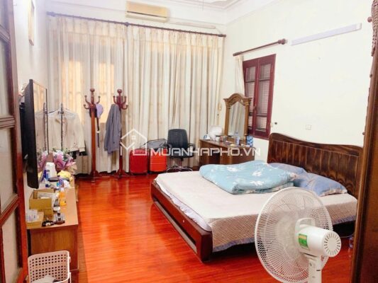 PHÂN LÔ QUÂN ĐỘI – LÔ GÓC – Ô TÔ DỪNG ĐỖ NGÀY ĐÊM – 2 MẶT NGÕ – DÂN TRÍ CAO