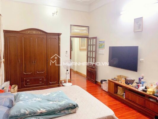 PHÂN LÔ QUÂN ĐỘI – LÔ GÓC – Ô TÔ DỪNG ĐỖ NGÀY ĐÊM – 2 MẶT NGÕ – DÂN TRÍ CAO