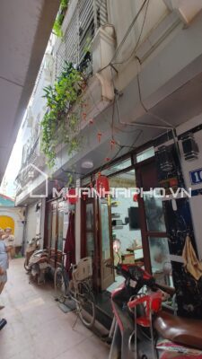 NHÀ 5 TẦNG ĐẦY ĐỦ NỘI THẤT – CÁCH PHỐ 100M – AN NINH, YÊ TĨNH
