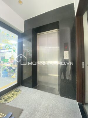 TOÀ NHÀ 7 TẦNG THANG MÁY – NGAY NGÃ TƯ VIEW CỰC THOÁNG – VỈA HÈ RỘNG