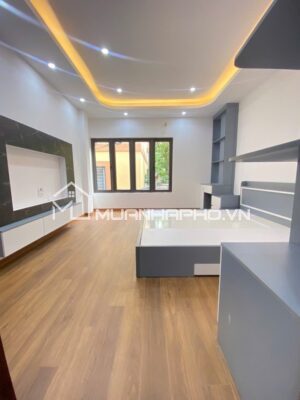 6 TẦNG THANG MÁY- XÂY MỚI- GIẾNG TRỜI THOÁNG SÁNG – NGÕ TRẢI NHỰA SẠCH ĐẸP – GẦN PHỐ