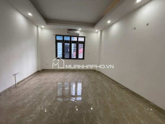 NHÀ DÂN XÂY  – TRƯỚC NHÀ 4M – THOÁNG ĐẸP – GẦN PHỐ – GẦN KĐT NAM CƯỜNG