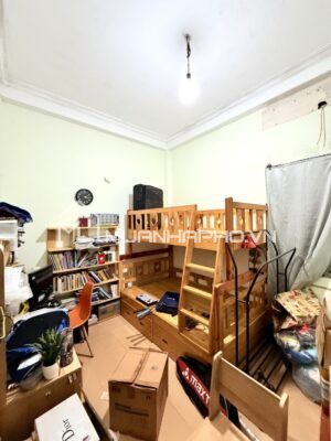 MẶT PHỐ KINH DOANH – HAI THOÁNG TRƯỚC SAU – NỞ HẬU