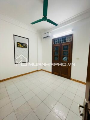 LÔ GÓC – Ô TÔ ĐỖ CỬA – 3 THOÁNG – NGÕ THÔNG