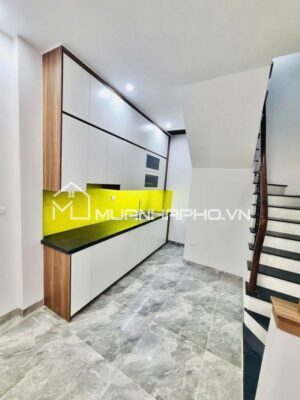 NHÀ MỚI ĐẸP NGUYÊN XÁ – OTO ĐỖ CỔNG – YÊN TĨNH – GẦN QL32 – SẠCH SẼ VĂN MINH