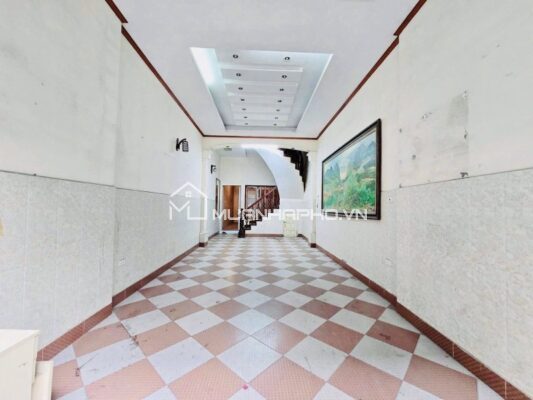 PHÂN LÔ QUÂN ĐỘI – Ô TÔ TRÁNH – KINH DOANH VĂN PHÒNG – CÓ Ô CHỜ THANG MÁY