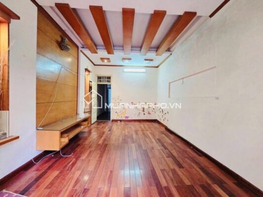 PHÂN LÔ QUÂN ĐỘI – Ô TÔ TRÁNH – KINH DOANH VĂN PHÒNG – CÓ Ô CHỜ THANG MÁY