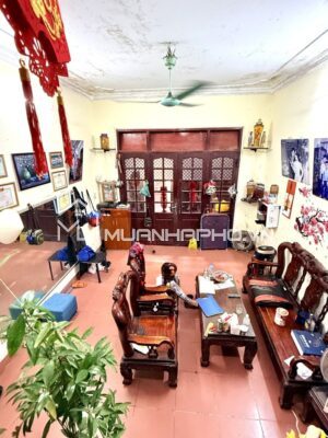 MẶT PHỐ KINH DOANH – HAI THOÁNG TRƯỚC SAU – NỞ HẬU