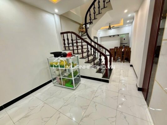 NHÀ 4 TẦNG THÔNG RA PHAN KẾ BÍNH – 2 MẶT THOÁNG TRƯỚC SAU