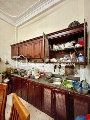 NHÀ DÂN XÂY CHẮC CHẮN – GẦN PHỐ – AN NINH TỐT – CÁCH Ô TÔ 30M