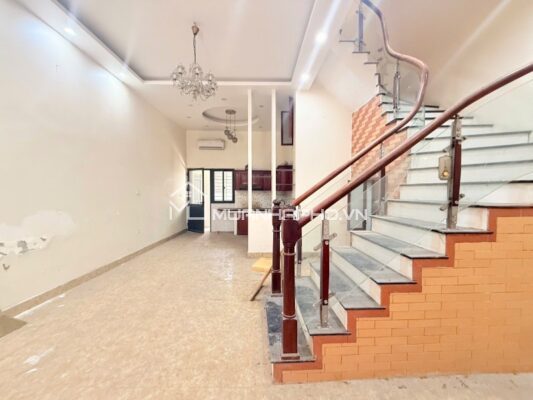 BA ĐÌNH GIÁP CẦU GIẤY – GẦN PHỐ – 2 THOÁNG TRƯỚC SAU