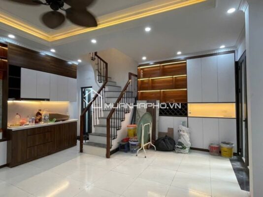 MẶT NGÕ THÔNG RA HỒ TÂY – KINH DOANH – GẦN PHỐ