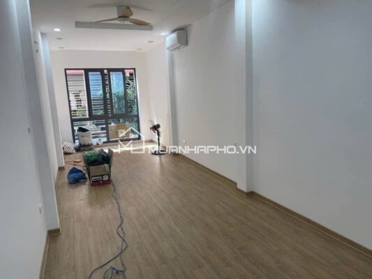 PHÂN LÔ – Ô TÔ TRÁNH 20M –  2 MẶT NGÕ – GẦN LOTTE & CÔNG VIÊN THỦ LỆ
