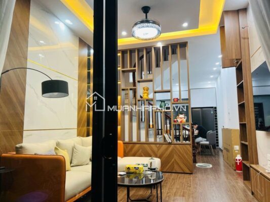 LÔ GÓC 3 THOÁNG – THIẾT KẾ ĐẸP – TRƯỚC NHÀ THOÁNG SÁNG