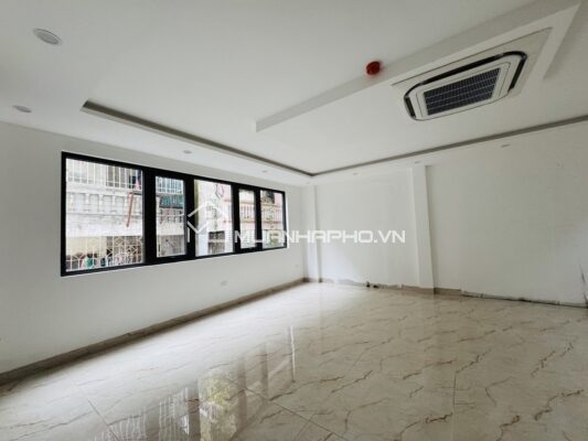 TOÀ NHÀ 7 TẦNG THANG MÁY – 3 MẶT THOÁNG – CHO THUÊ VĂN PHÒNG
