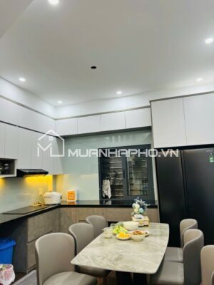 LÔ GÓC 3 THOÁNG – THIẾT KẾ ĐẸP – TRƯỚC NHÀ THOÁNG SÁNG