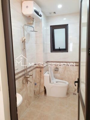 NHÀ ĐẸP Ở NGAY – 5 TẦNG ĐỦ CÔNG NĂNG – CÁCH PHỐ 200M