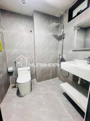 NHÀ ĐẸP NHÀ MỚI ĐẸP – CÓ SÂN ĐỂ XE RIÊNG – NGÕ THÔNG – GẦN VĂN MIẾU