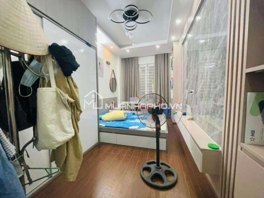 NHÀ 6 TẦNG – ĐẦY ĐỦ NỘI THẤT – CÁCH PHỐ 150M