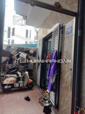 NHÀ ĐẸP Ở NGAY – 5 TẦNG ĐỦ CÔNG NĂNG – CÁCH PHỐ 200M