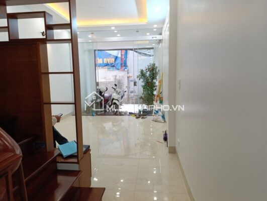 NHÀ ĐẸP Ở NGAY – HAI THOÁNG TRƯỚC SAU – GẦN NGOẠI GIAO ĐOÀN