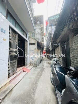NHÀ DÂN XÂY CHẮC CHẮN – 4 TẦNG – GẦN NGAY PHỐ