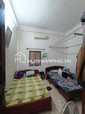 NHÀ DÂN XÂY CHẮC CHẮN – GẦN PHỐ – AN NINH TỐT – CÁCH Ô TÔ 30M