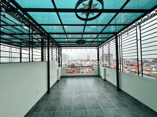 NHÀ 7 TẦNG THANG MÁY – VIEW SÂN CHƠI – GẦN CIPUTRA – MẶT NGÕ THÔNG