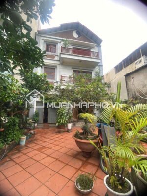 NHÀ 3 TẦNG SÂN VƯỜN – GARA Ô TÔ 7 CHỖ – VIEW TRỰC DIỆN SUNSHINE CITY