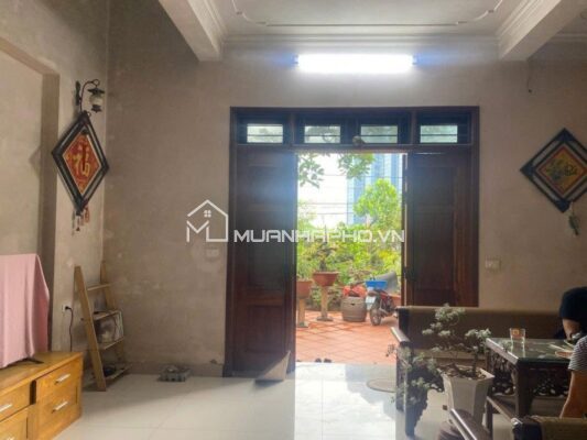 NHÀ 3 TẦNG SÂN VƯỜN – GARA Ô TÔ 7 CHỖ – VIEW TRỰC DIỆN SUNSHINE CITY