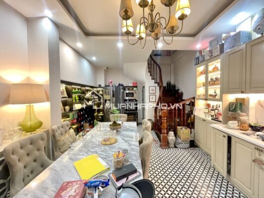 NHÀ 5 TẦNG CAO BÁ QUÁT – THIẾT KẾ ĐẸP – VỀ Ở LUÔN