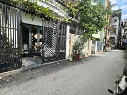 NHÀ 4 TẦNG LẠC LONG QUÂN – Ô TÔ – THIẾT KẾ ĐẸP