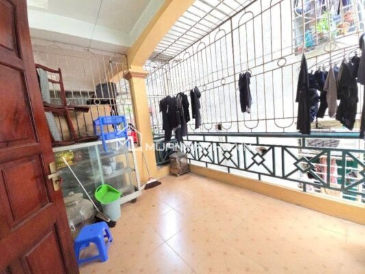 NHÀ 4 TẦNG CHÍNH KINH – XÂY CHẮC CHẮN – GẦN PHỐ – CẠNH ROYAL CITY