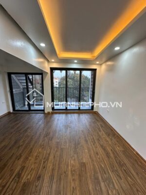 MẶT PHỐ Ô TÔ TRÁNH – TRUNG TÂM THANH XUÂN – KINH DOANH – VỈA HÈ