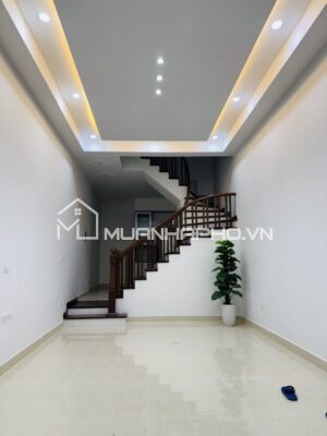 NHÀ ĐẸP HOÀNG VĂN THÁI – Ô TÔ VÀO NHÀ – CÁCH PHỐ 40M – NHÀ ĐẸP Ở NGAY