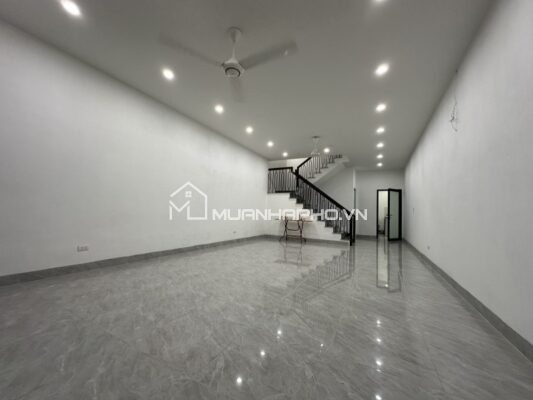 NHÀ MỚI CẦU NOI – Ô TÔ VÀO NHÀ – KINH DOANH – NGÕ THÔNG