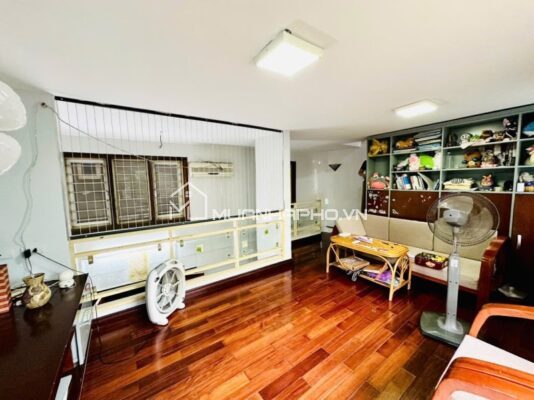 NHÀ ĐẸP 5 TẦNG – PHỐ VŨ HỮU – THOÁNG TRƯỚC SAU – Ô TÔ CÁCH 50M