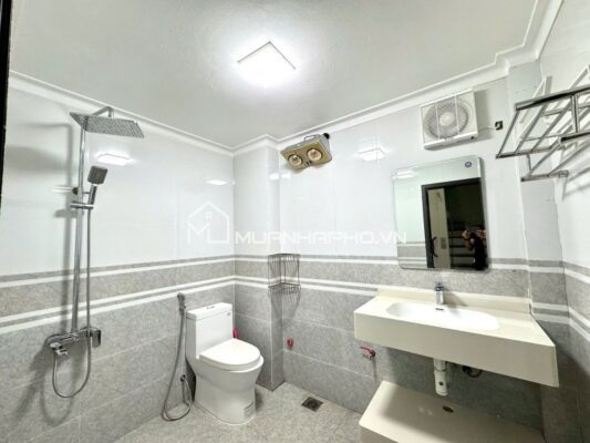 NGÕ Ô TÔ TRÁNH – VIEW SÂN CHƠI – 6 TẦNG THANG MÁY – NGÕ THÔNG – CÁCH PHỐ 80M