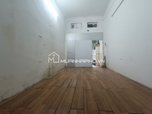 NHÀ PHỐ CẦU GIẤY – NHÀ CŨ CÓ THỂ Ở TẠM – GIAO THÔNG THUẬN LỢI