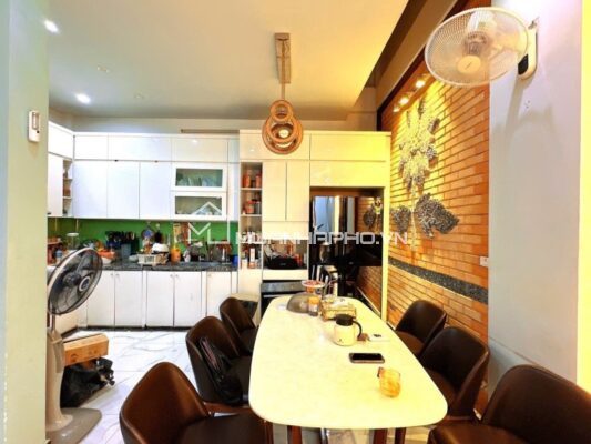 NHÀ 5 TẦNG HOÀNG CẦU – NGÕ THÔNG – Ô TÔ – KINH DOANH