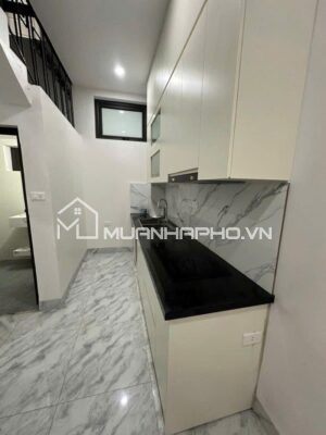 NHÀ 4 TẦNG TRUNG KÍNH – PHÂN LÔ Ô TÔ TRÁNH – 2 THOÁNG TRƯỚC SAU